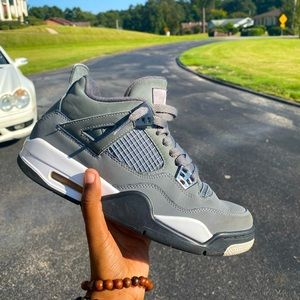 Jordan 4 Cool Grey